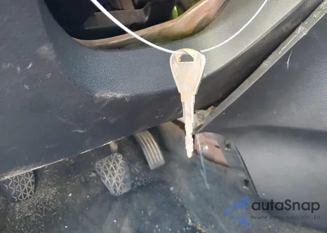 2010 Mazda Mazda3 I Touring из США, поврежденный, VIN JM1BL1SG9A1325421